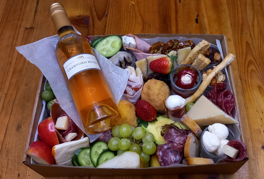 Antipasti Grazing Box & Cheese Box ,Next Day Delivery for Sydney, ITALY2U