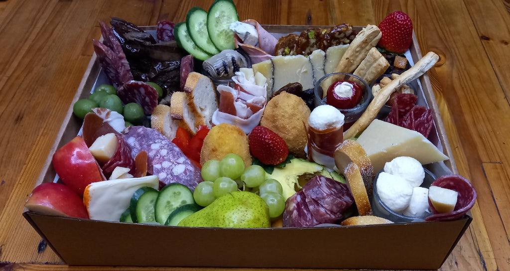 Antipasti Grazing Box & Cheese Box ,Next Day Delivery for Sydney, ITALY2U